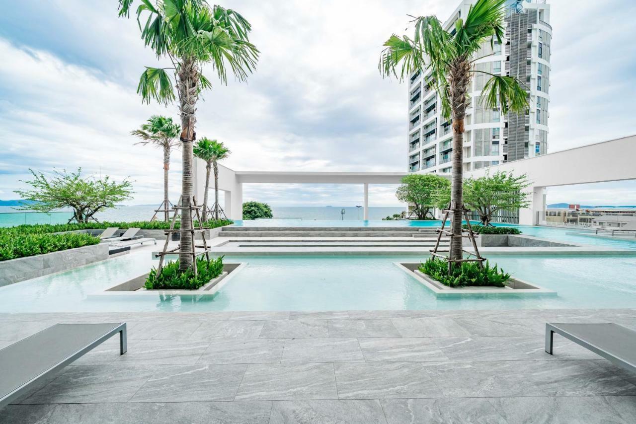 Pattaya Aeras Condotel Praia de Jomtien Exterior foto