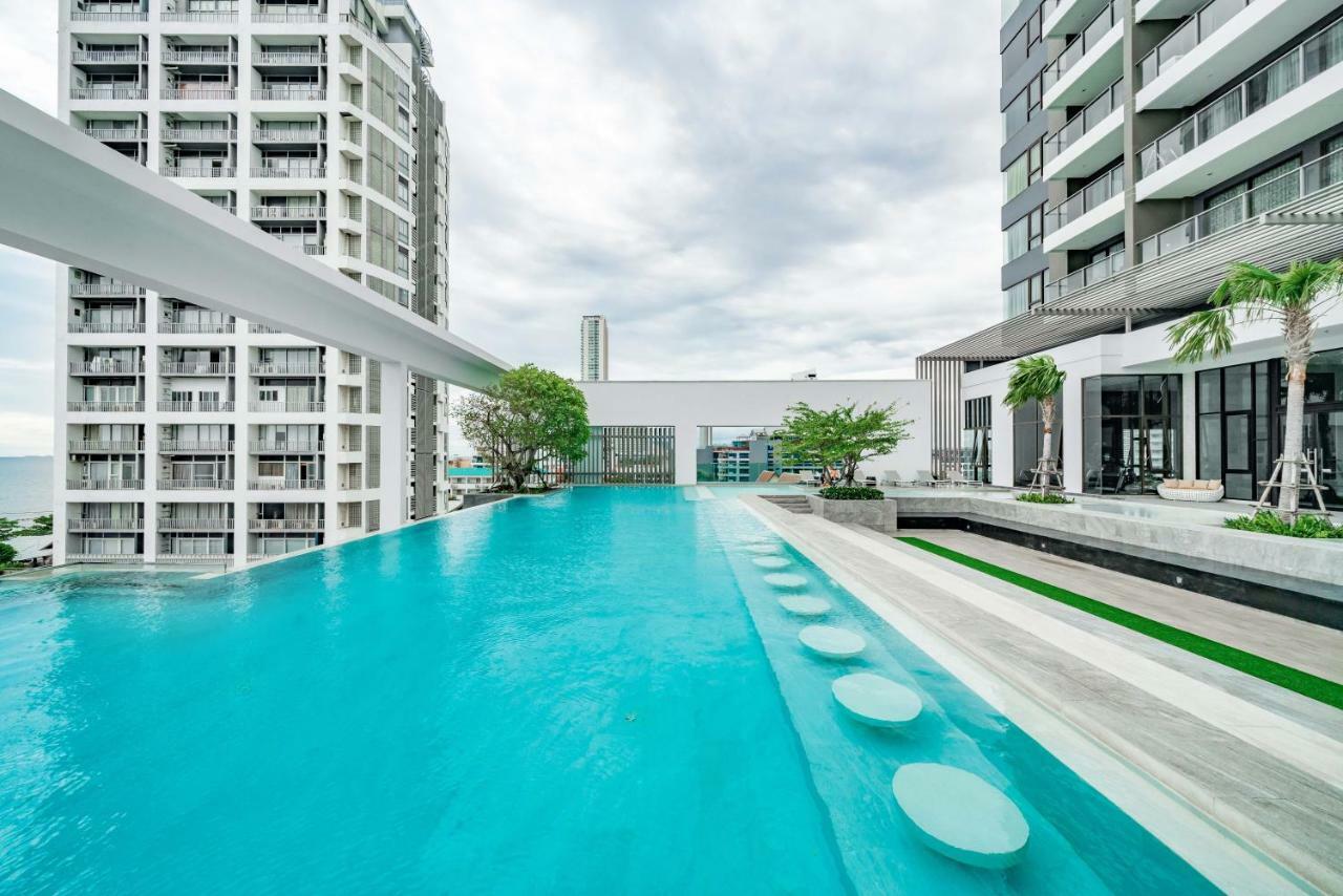 Pattaya Aeras Condotel Praia de Jomtien Exterior foto
