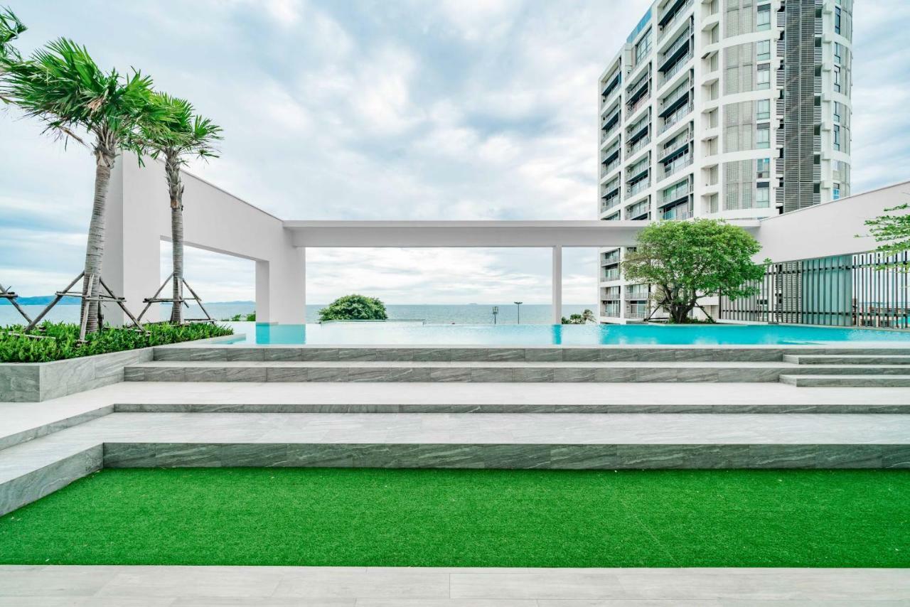Pattaya Aeras Condotel Praia de Jomtien Exterior foto