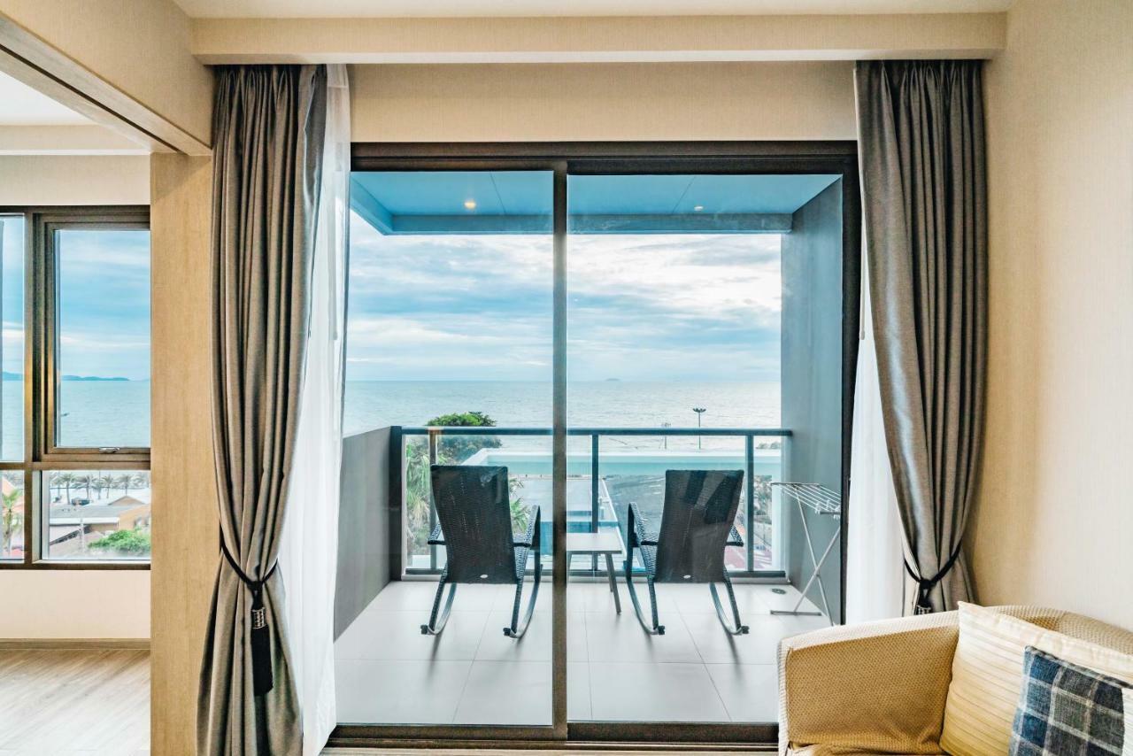 Pattaya Aeras Condotel Praia de Jomtien Exterior foto